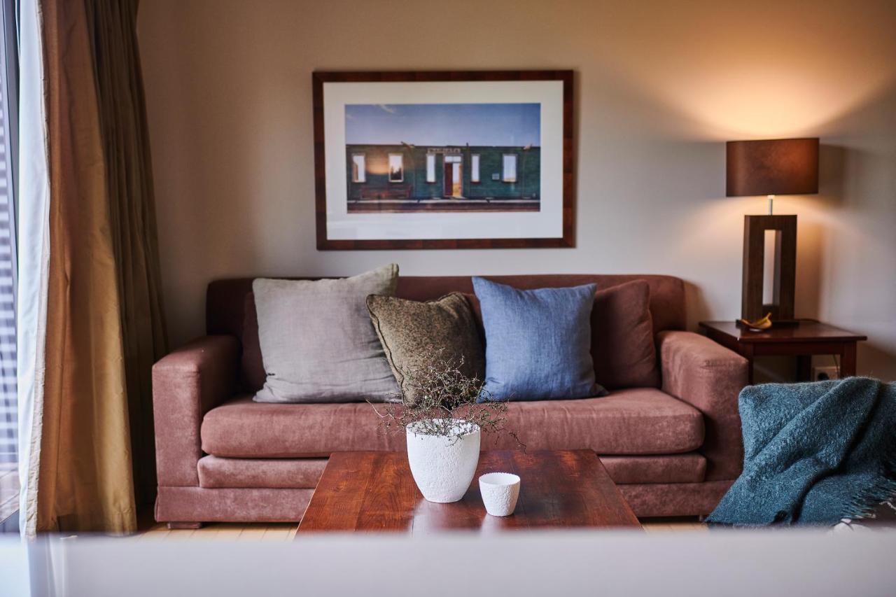Parehua Resort Martinborough Eksteriør billede A living room