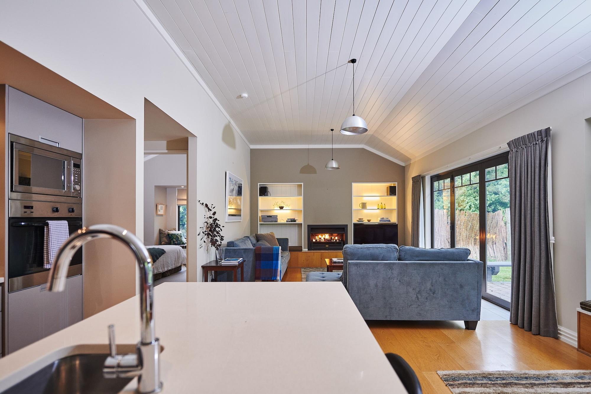 Parehua Resort Martinborough Eksteriør billede Interior of a house